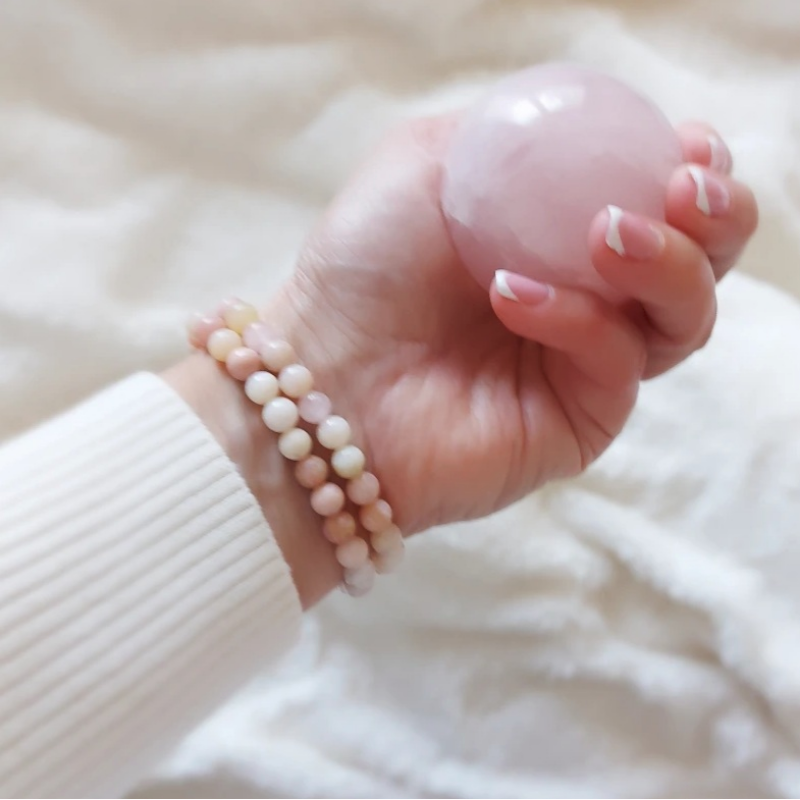 Pink Opal karkötő
